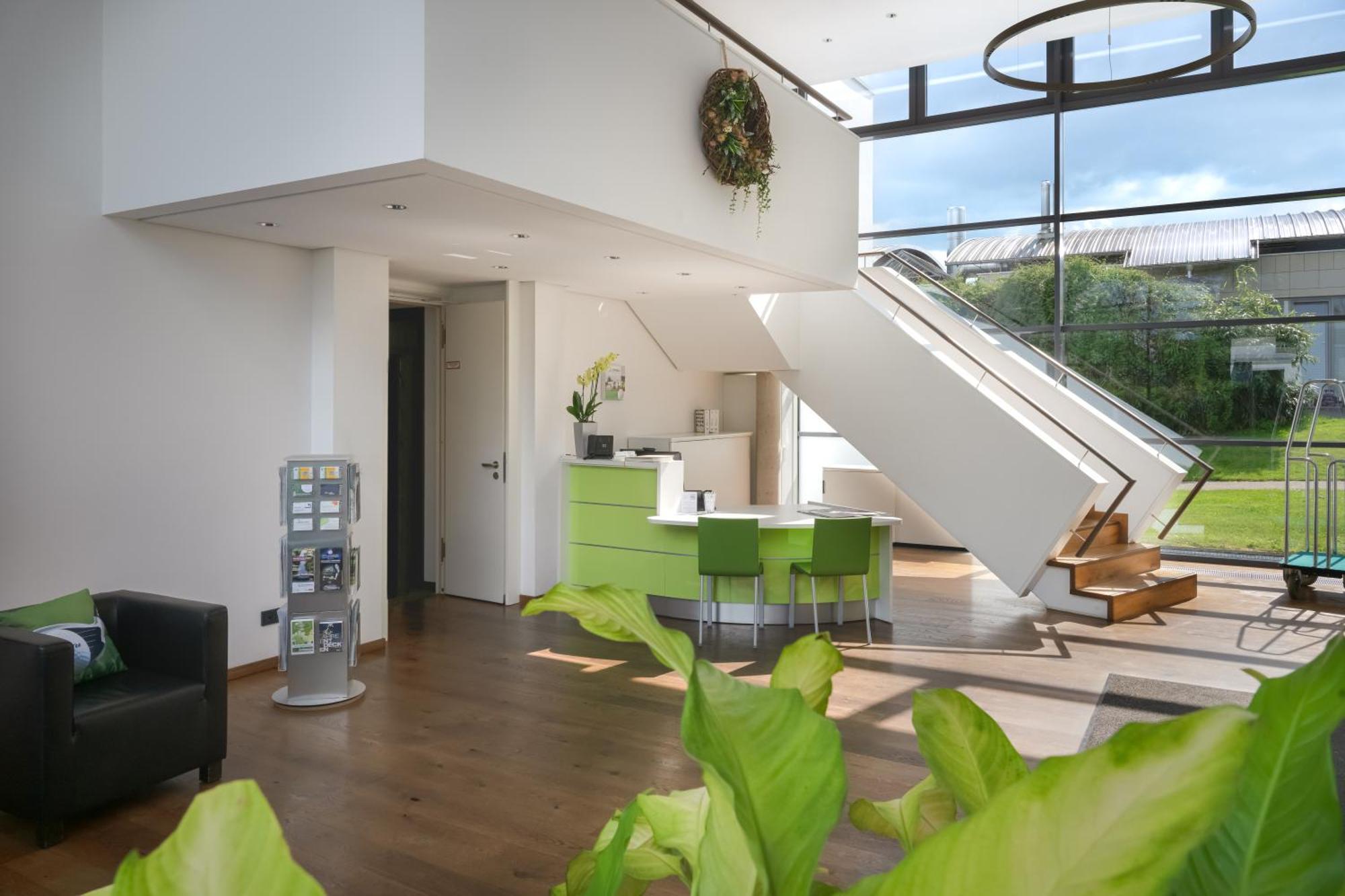Golfhotel Gut Neuenhof Frondenberg Bagian luar foto