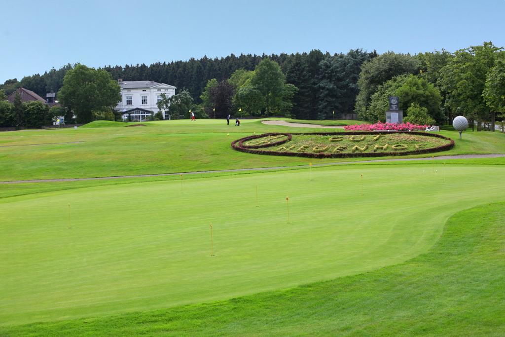 Golfhotel Gut Neuenhof Frondenberg Bagian luar foto