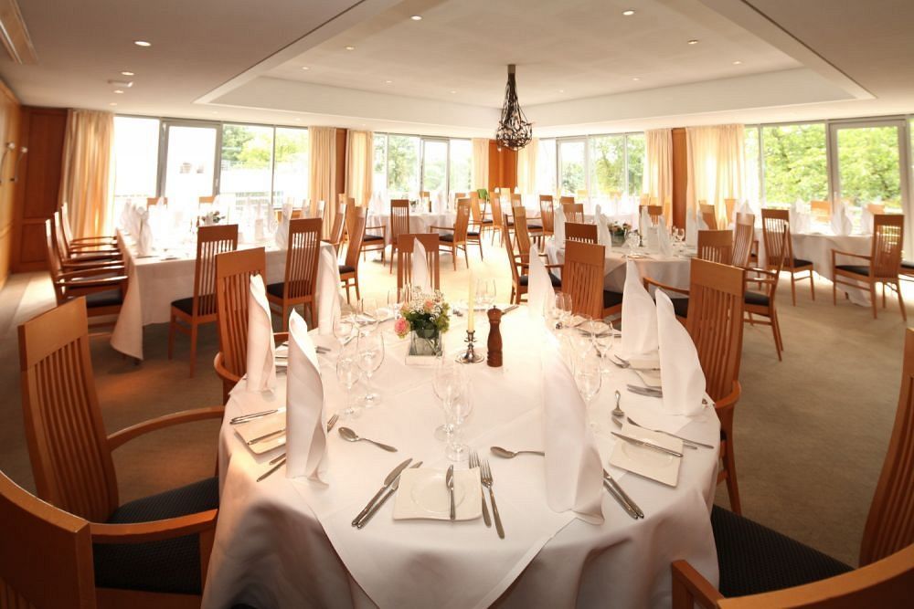 Golfhotel Gut Neuenhof Frondenberg Bagian luar foto